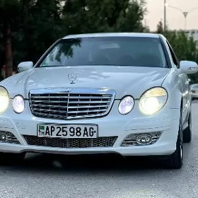 Mercedes-Benz E-Class 2009