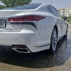 LS500 CYRA