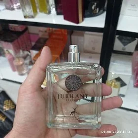 Duhi parfum Versace alhambra