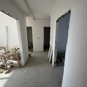 Гаудан А. Gaudan a 4 komnat
