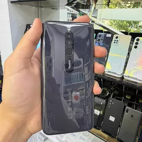 REDMI 8