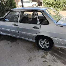 Lada 2115 2004