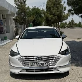 Hyundai Sonata Hybrid 2020