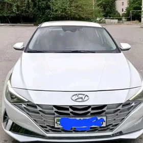 Hyundai Elantra 2021