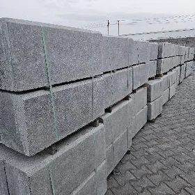 Beton bordyur 70x30x20 бордюр