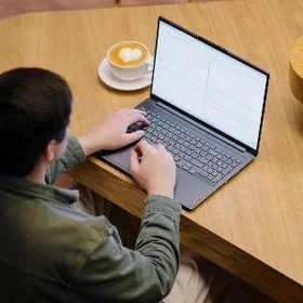 Ideapad Pro5|RTX5050|16GB/1TB