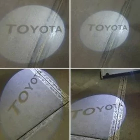 "TOYOTA" ýazgyly gapy çyra
