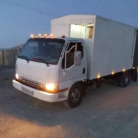 Mitsubishi Canter 2003