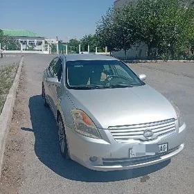 Nissan Altima 2008