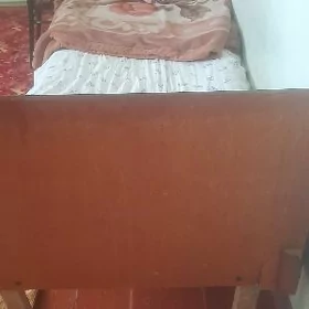 Кровать двухспальная б/у