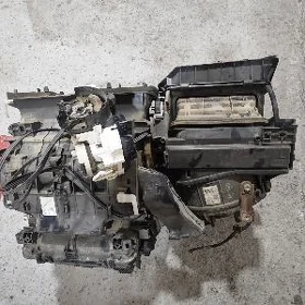 Комбайн Toyota Hilux