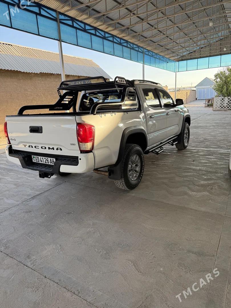 Toyota Tacoma Xtra 2018