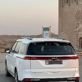 Kia Carnival 2021