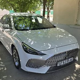 MG 5 2025