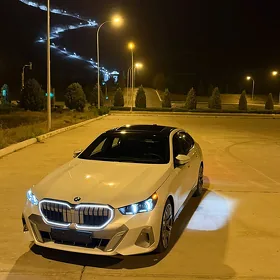 BMW 530 2024