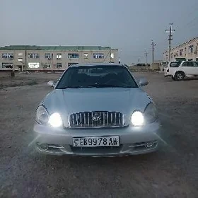 Hyundai Sonata 2001