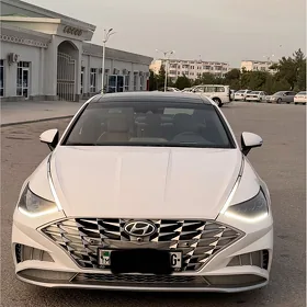 Hyundai Sonata 2021
