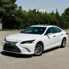 Lexus ES 350 2022