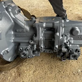Komatsu pc200,220,228 Nasos 7