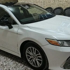 Toyota Camry 2020
