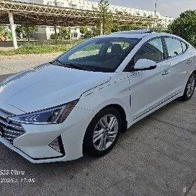 Hyundai Elantra 2020