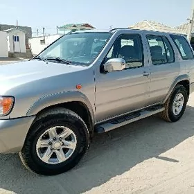 Nissan Pathfinder 2004