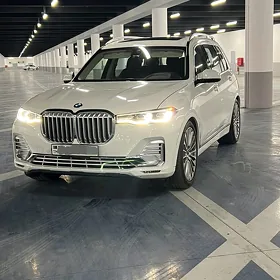 BMW X7 2022