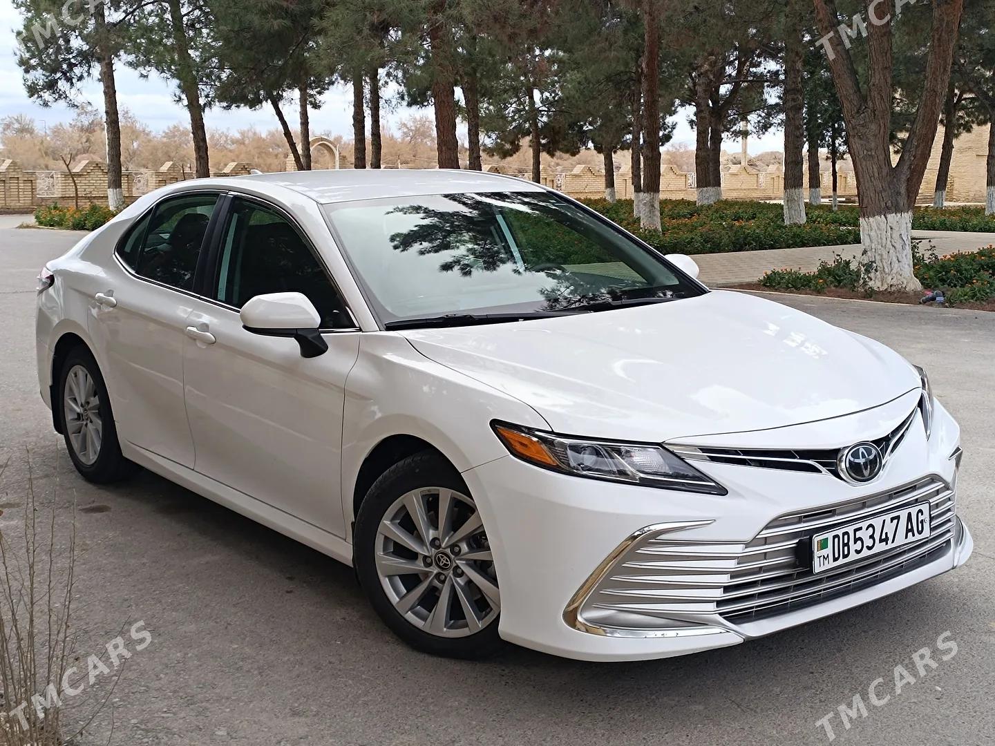 Toyota Camry 2022