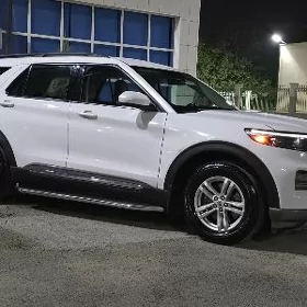 Ford Explorer 2021