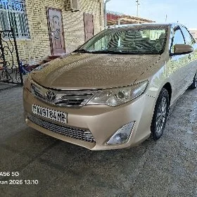 Toyota Camry 2012