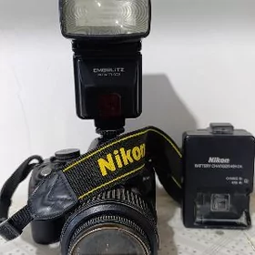 Nikon 3100