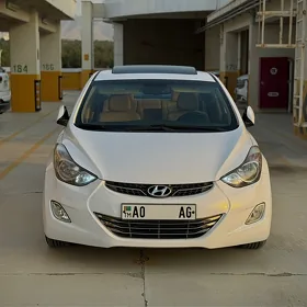 Hyundai Elantra 2012