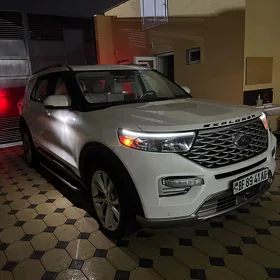 Ford Explorer 2021