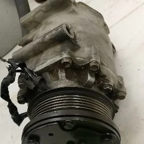 kompresor kondisioner Ford