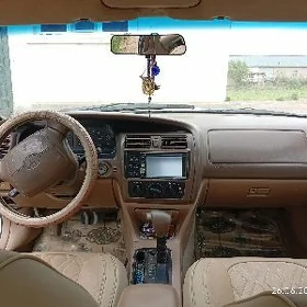 Toyota Avalon 1998