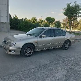Nissan Maxima 1995