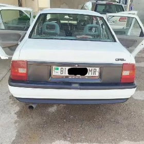 Opel Vectra 1990