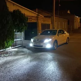 Toyota Camry 2010