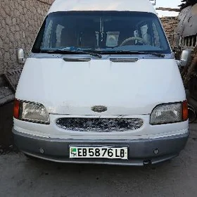 Ford E-350 1991