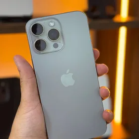 iPhone 16 Pro Max Kredit