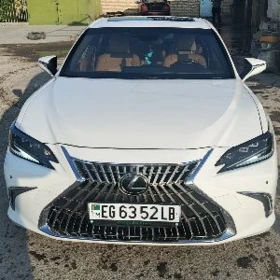 Lexus ES 300h 2020