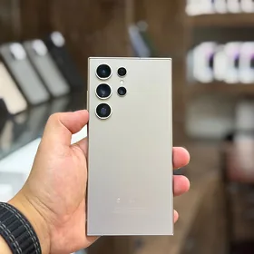 Samsung S24 ultra 12/256