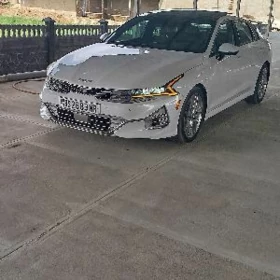 Kia K5 2022