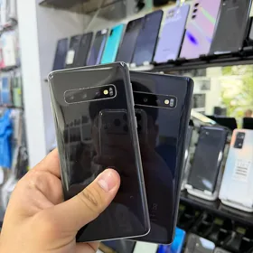 SAMSUNG S10