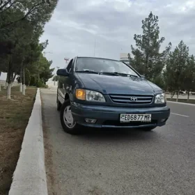 Toyota Sienna 2001
