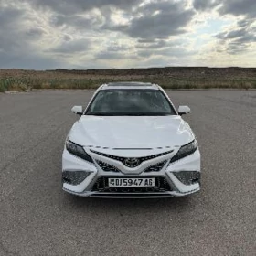 Toyota Camry 2022
