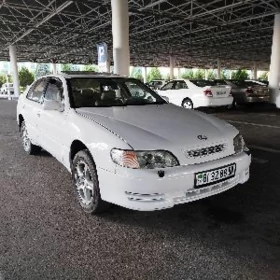 Lexus GS 300 1994
