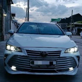 Toyota Avalon 2021