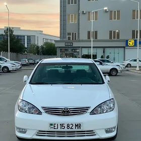 Toyota Camry 2005