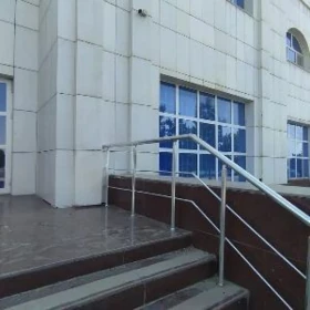 Arende Gurtly 1etaž 150m²ofis